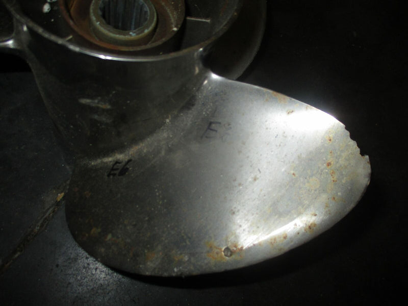 Suzuki stainless steel outboard propeller (LNR3R18PSF115)