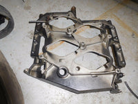 Load image into Gallery viewer, 1993 Johnson 120hp outboard Oceanrunner J120TXETF mounting plate 334703
