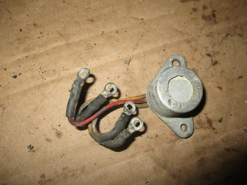 1979 Evinrude 9.9 hp 2-stroke rectifier regulator