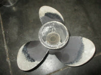 Load image into Gallery viewer, Yamaha alluminum outboard propeller 11 1/2 by 13
