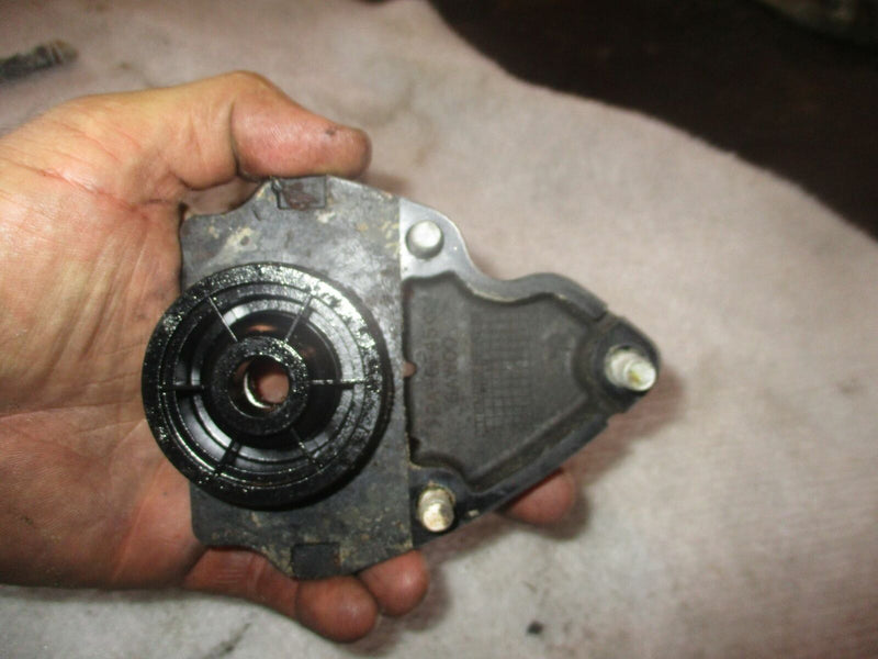 Yamaha 350hp 4 stroke outboard shift shaft holder (6AW-45321-00-00)