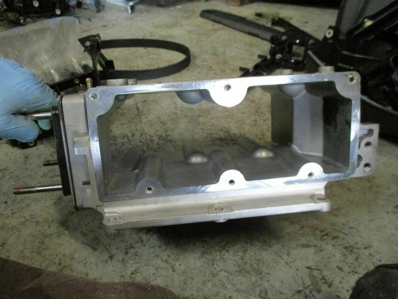 2008 Yamaha F 300 350 hp 4 stroke V8 Outboard mixing body 6AW-13711-01-00