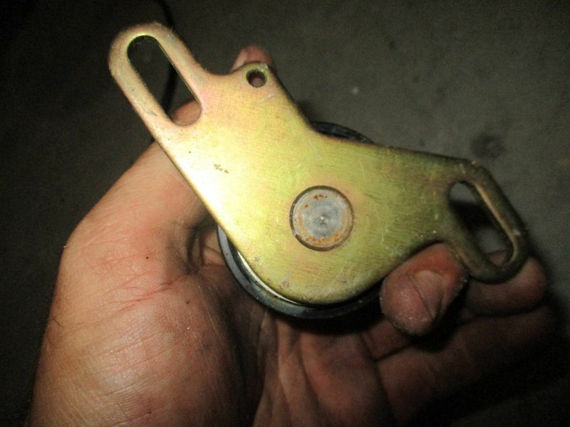 Suzuki DF 60 70 hp  4-stroke belt tensioner outboard