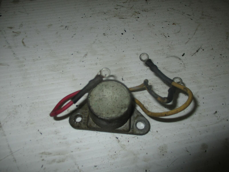 Johnson 88hp outboard rectifier regulator (582339)