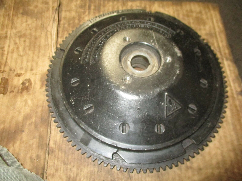 1995 Evinrude 90hp outboard flywheel 582629