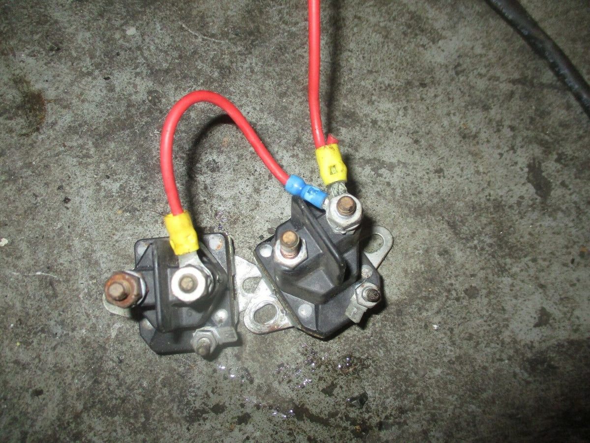 1979 Johnson outboard 175hp 2-stroke tilt and trim relays 521758