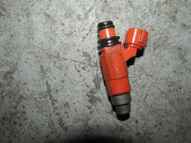 2004 Johnson outboard 140hp 4-stroke fuel injector 5033708