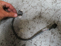 Load image into Gallery viewer, 1996 Yamaha 90hp 2 stroke Presison blend outboard Crank Pos sensor 6H2-85895-01
