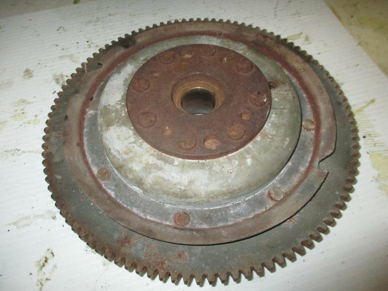 Suzuki DT225 225hp outboard flywheel (32102-92E00)