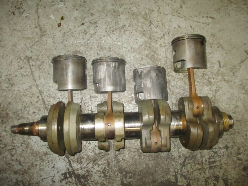 Suzuki DT140 140hp outboard crankshaft (12200-94605)