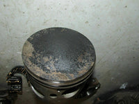 Load image into Gallery viewer, Johnson outboard 225hp Venom 2-stroke J225STLERK starboard piston and rod 329876
