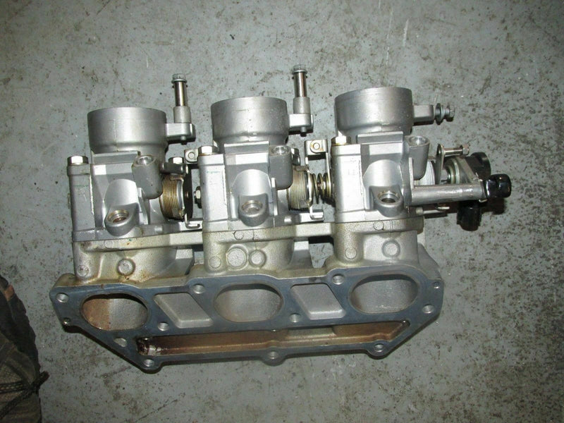 2011 Yamaha outboard 4 stroke F225TXR 225hp stbd intake manifold 69J-13752-01-00