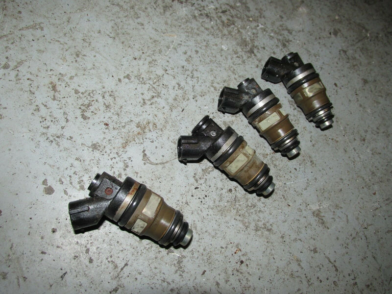 1997 Suzuki DT140 2 stroke 140hp 14003-751427 fuel injector set of 4 15710-94900