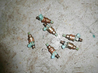 Load image into Gallery viewer, 2002 Suzuki outboard DT 225hp 22501-25065 Fuel Injector 15710-92E01
