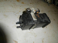 Load image into Gallery viewer, 2004 Yamaha outboard 225 hp 4 stroke F225TXRC Air Canister
