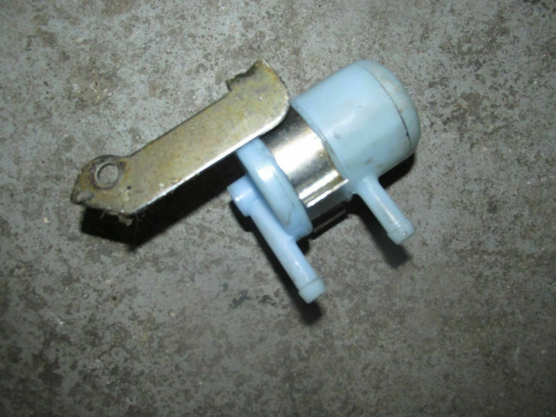 1998 Suzuki Outboard DF60 hp 06001F-861051 4-stroke fuel filter 15410-87J10
