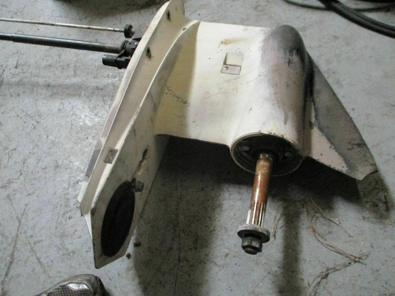 Johnson outboard 200 225 hp 25" lower unit FOR PARTS