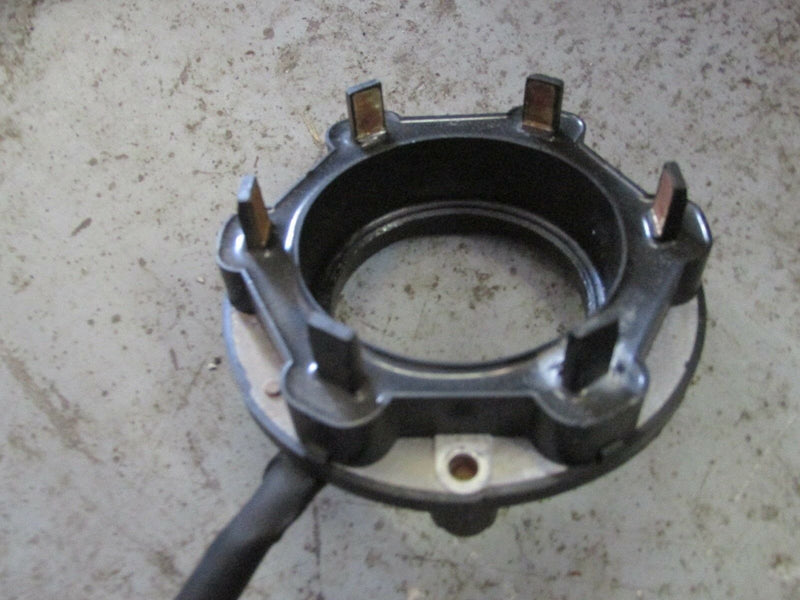 2002 Yamaha outboard Z200TXRA 2 stroke 200hp pulsor coil 68F-85580-00-00