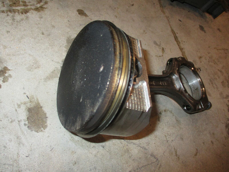 Johnson Suzuki DF225 225hp outboard piston and rod (5034893)