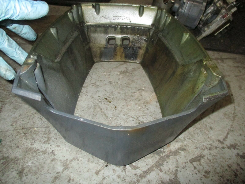 2006 Yamaha outboard 90 hp 90TLR 2-stroke aluminum apron 688-42741-01-8d