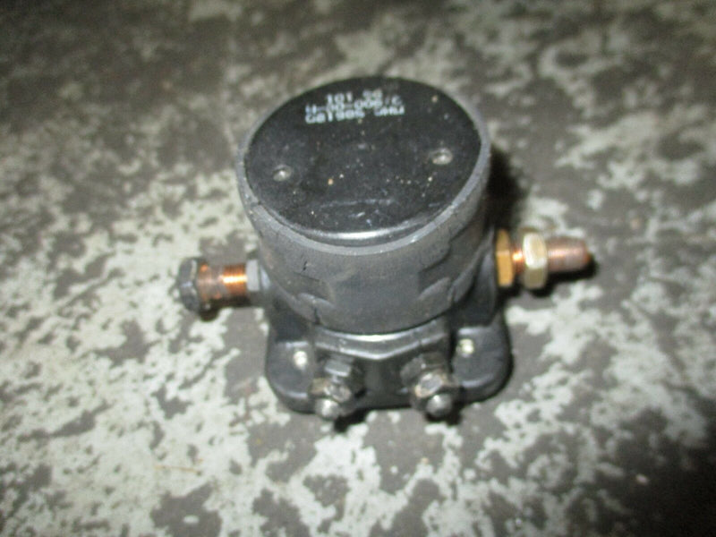 1996 Evinrude 225hp Vindicator V6 2-stroke outboard starter solenoid 586180