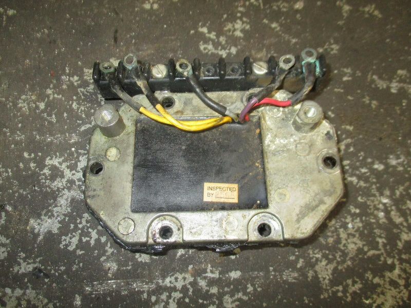 1989 Evinrude 140hp 2-stroke outboard rectifier regulator 585192