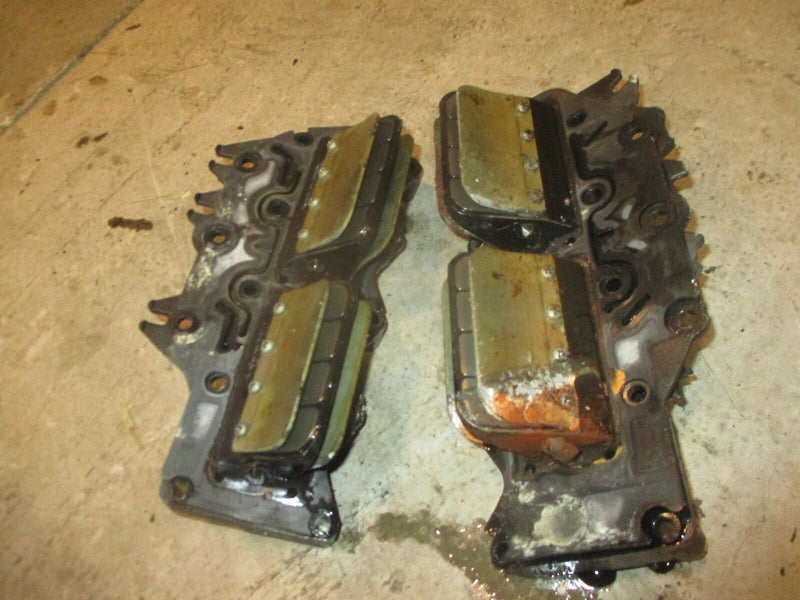 Evinrude 115hp 2 stroke outboard intake manifold with reeds (439168)