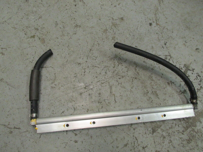 2003 Yamaha Outboard 200 VMAX VX200TLRB 3.1L fuel rail 67H-13938-00-00
