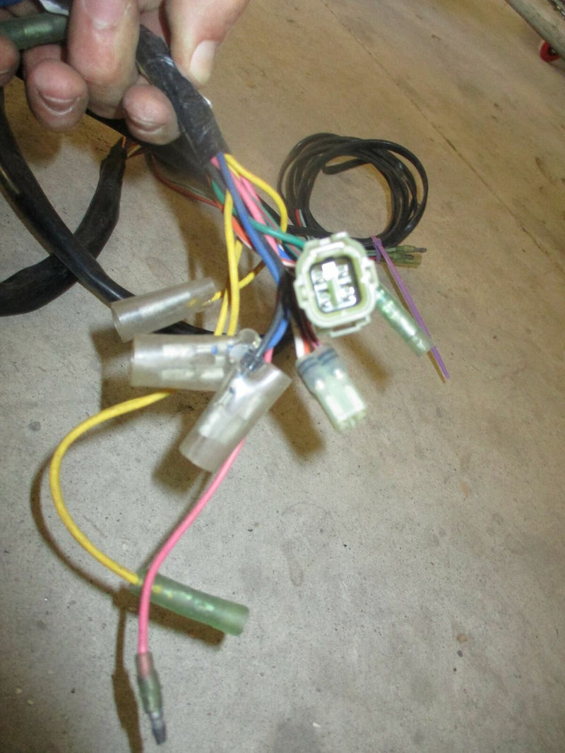 Yamaha outboard rigging harness (6H5-83553-11)