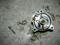 Load image into Gallery viewer, 2002 Suzuki outboard DF140 14001F-253369 4-stroke oil pump 16400-90J00
