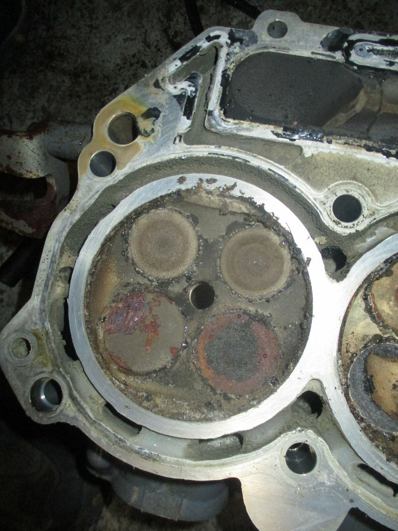 Suzuki DF200 200hp outboard port cylinder head