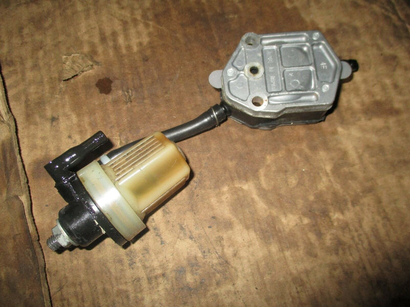 Suzuki EL60 CABREA 2-stroke outboard fuel filter and pump 15100-94302