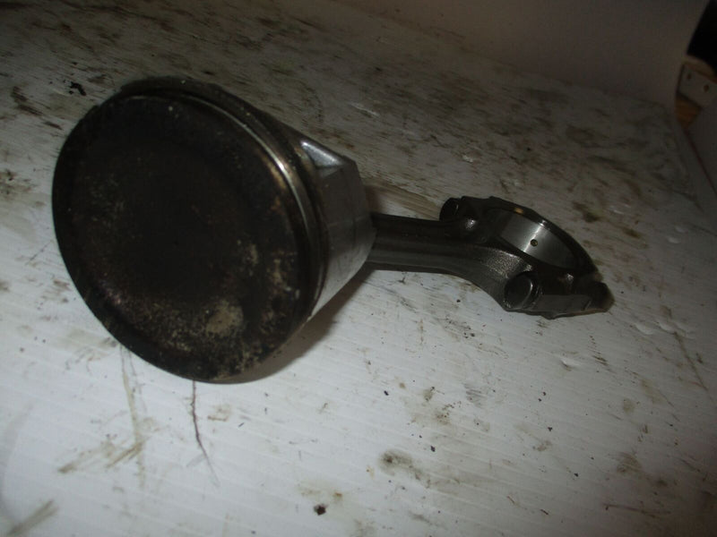 Suzuki DF115 115 hp outboard piston and rod (12111-90J01)