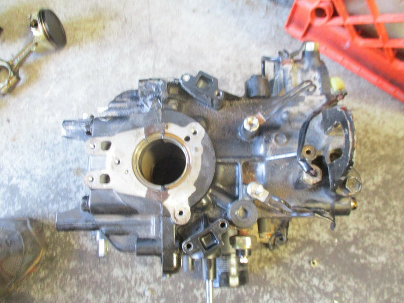 1999 Suzuki DF50 outboard crankcase block