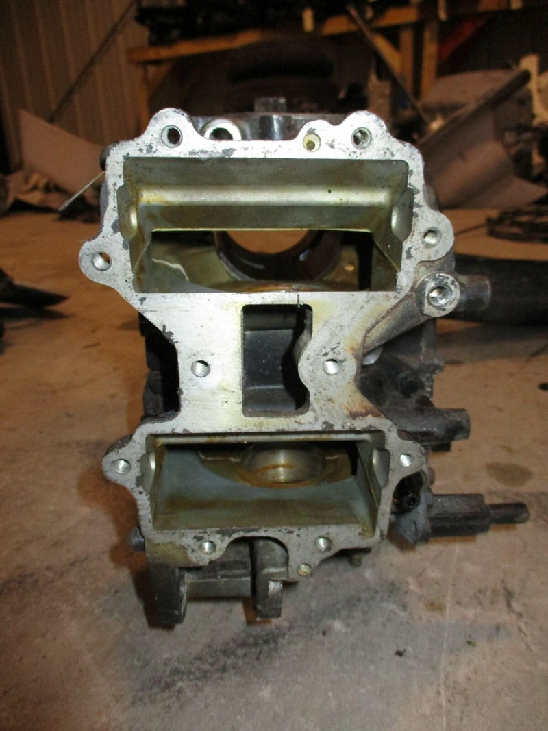 Evinrude 40hp 2 stroke outboard crankcase block