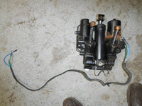 Load image into Gallery viewer, 2002 Suzuki outboard DT 225hp 22501-25065 tilt and trim unit
