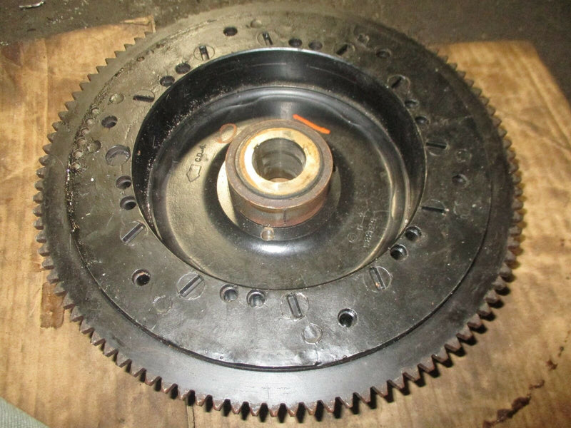 1995 Evinrude 90hp outboard flywheel 582629