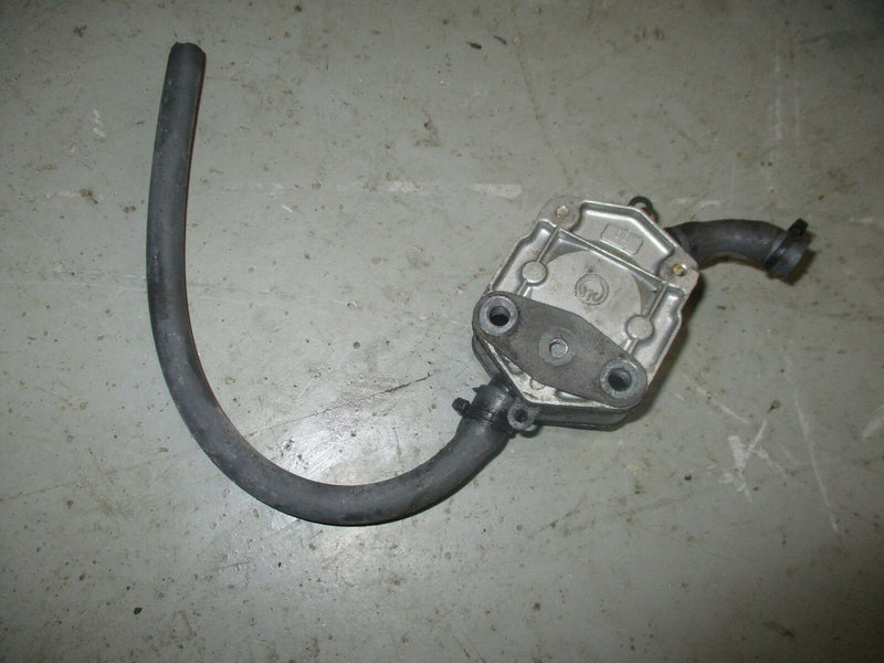 1998 Yamaha 115hp outboard 2-stroke fuel pump 6e5-24410-03