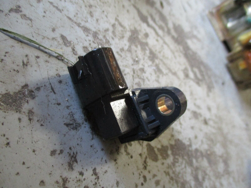 1999 Suzuki DF40 4-stroke outboard cam position sensor