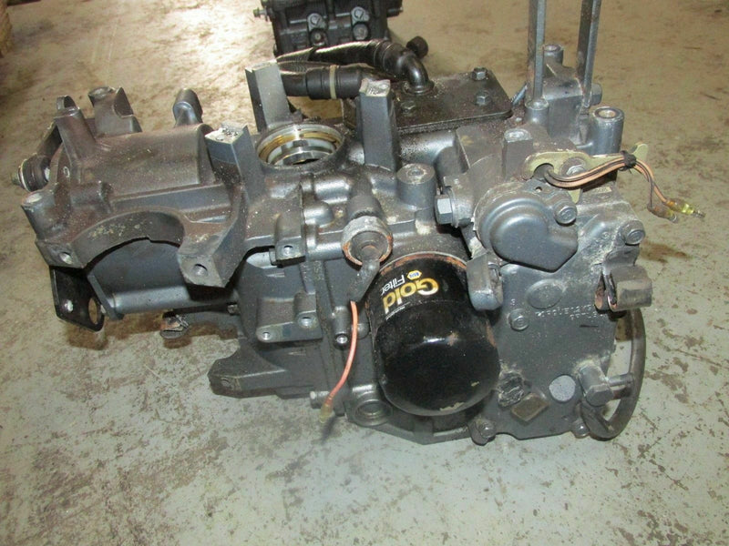 2003 Yamaha outboard 25hp 4 stroke F25TLRB crankcase block