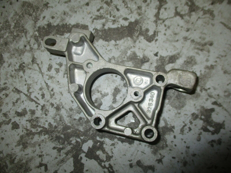 1996 Johnson outboard 30hp 2-stroke bracket 325340