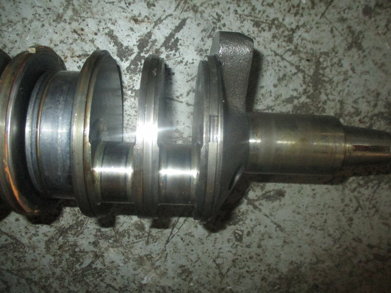 Evinrude 100hp 2 stroke outboard crankshaft