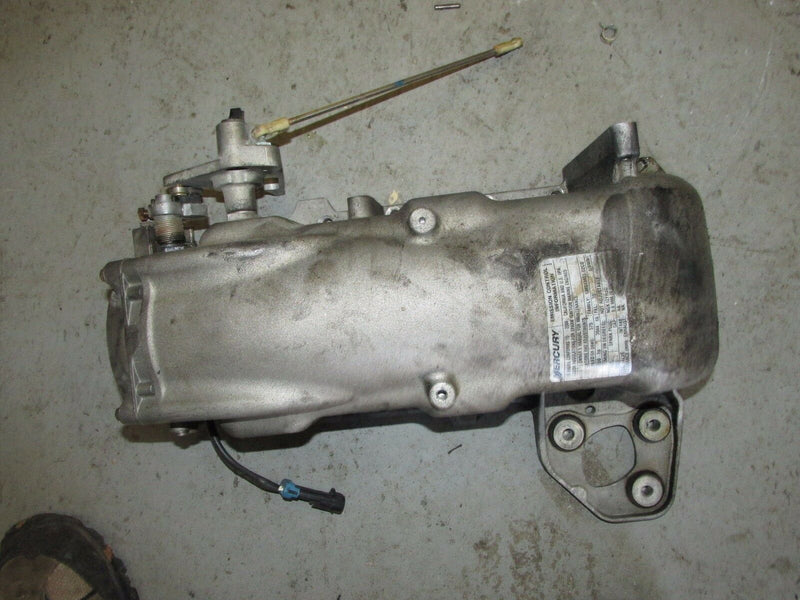 2006 Mercury Outboard Optimax 200XL OPT air plenum and throttle body 858708
