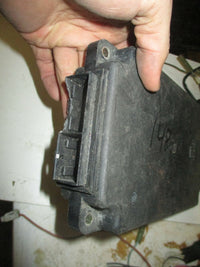 Load image into Gallery viewer, Yamaha Outboard 2-Stroke CDI Unit 61A-85540-01
