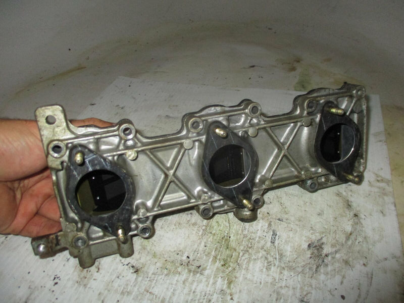 Yamaha 75hp 2 stroke outboard intake manifold with reeds (692-13610-00)