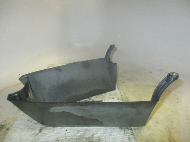 Yamaha 25hp 4 stroke outboard plastic apron (65W-42741-01)