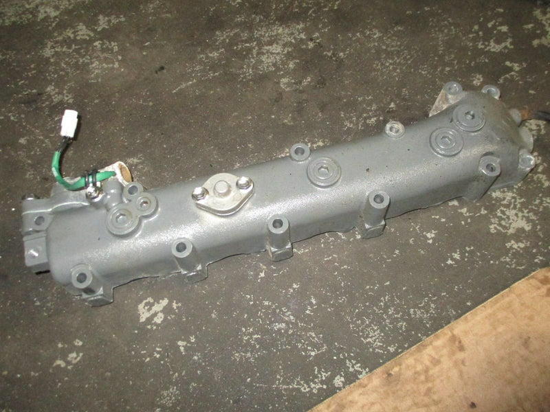 2004 suzuki DF70 4-stroke outboard exhaust manifold 14110-99e11