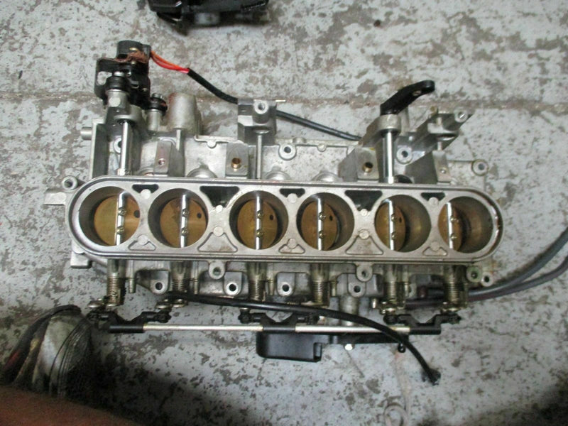 2000 Yamaha outboard 250hp OX66 throttle body with position sensor