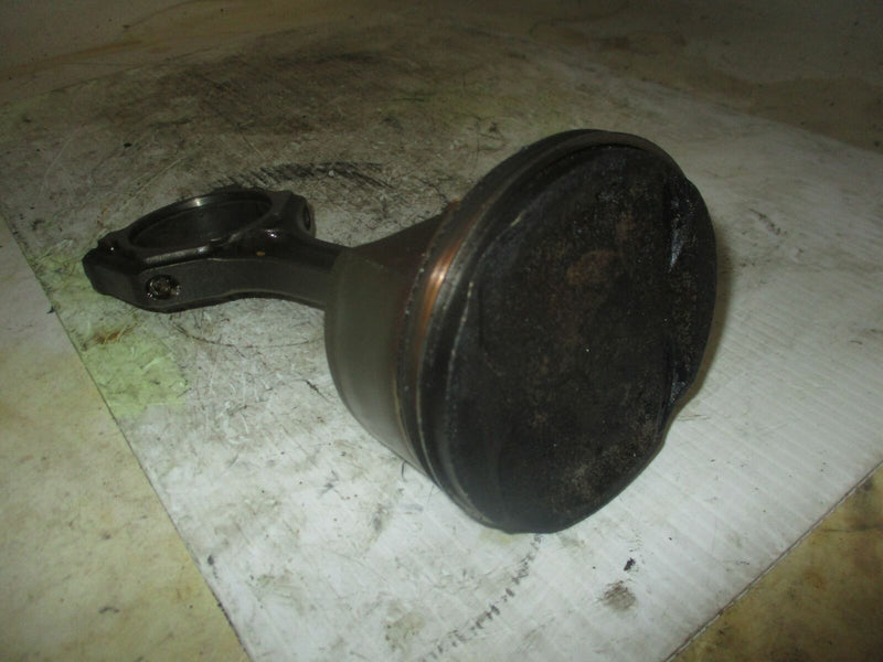 Yamaha 4.2L 300hp 4 stroke outboard piston and rod (6CE-11631-00-00)