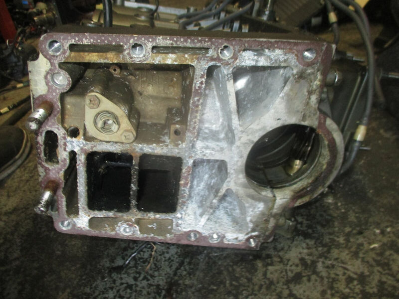 Suzuki DT140 140hp outboard crankcase block